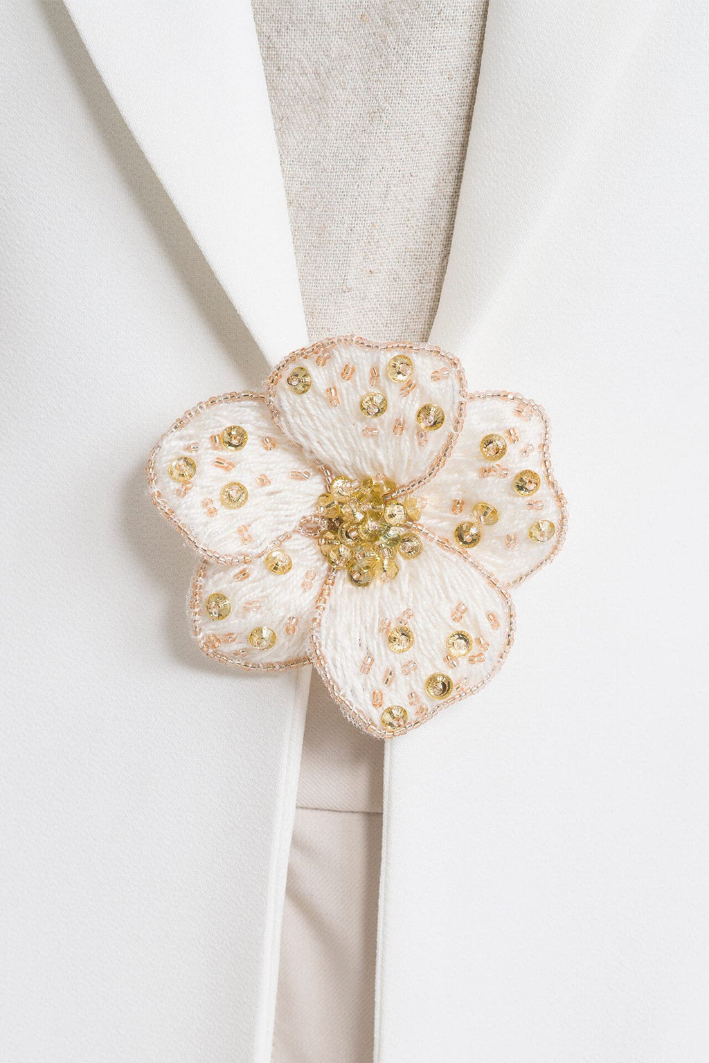 Broche Flower by PatBO