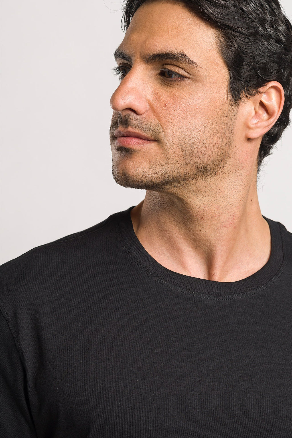 Camiseta Masculina Classic - Preta