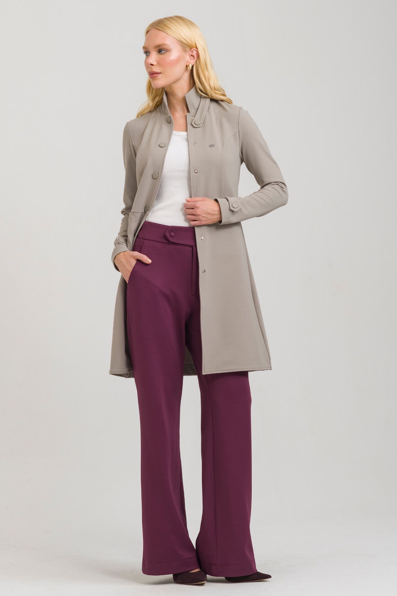 Jaleco Feminino Legacy - Fendi