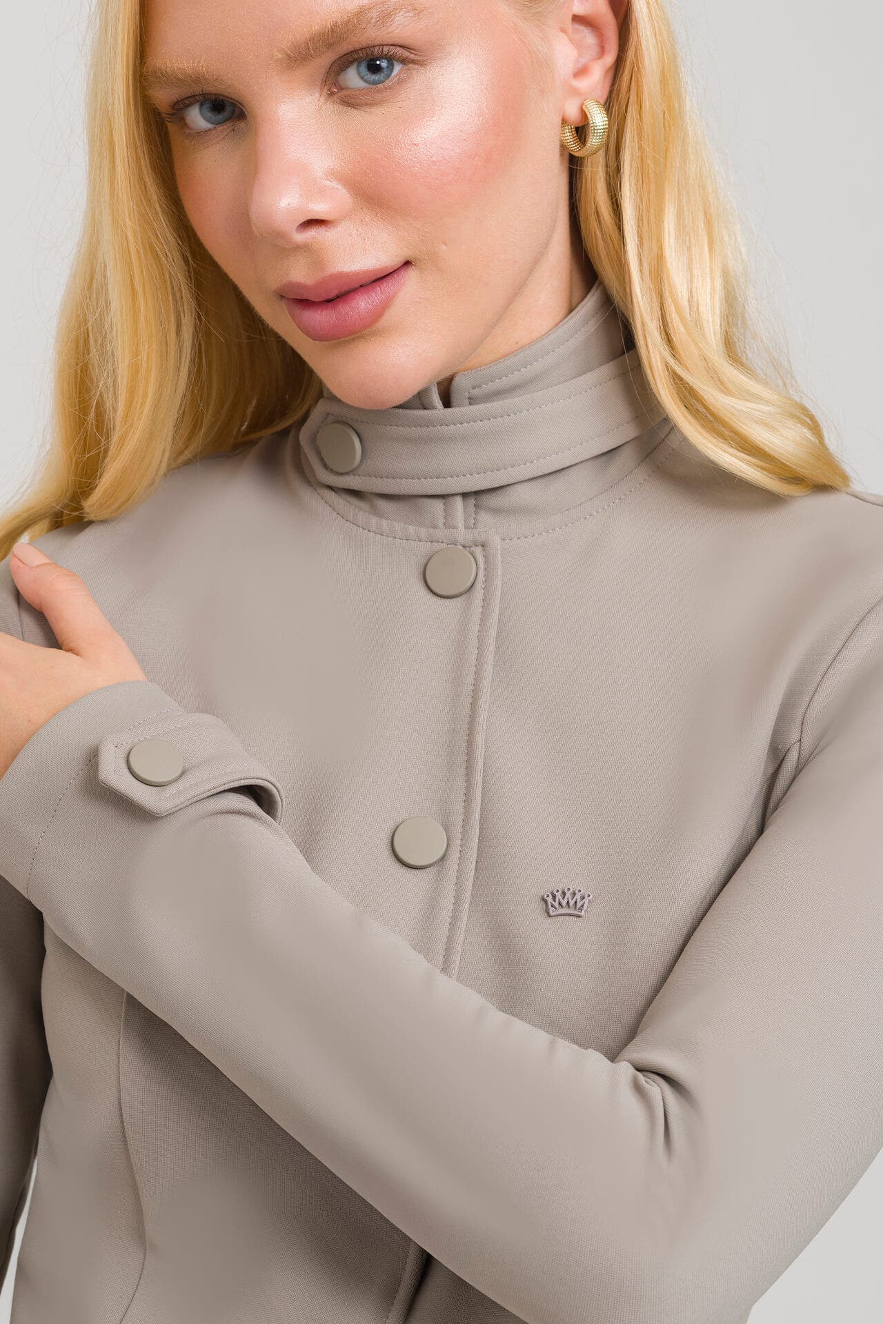 Jaleco Feminino Legacy - Fendi