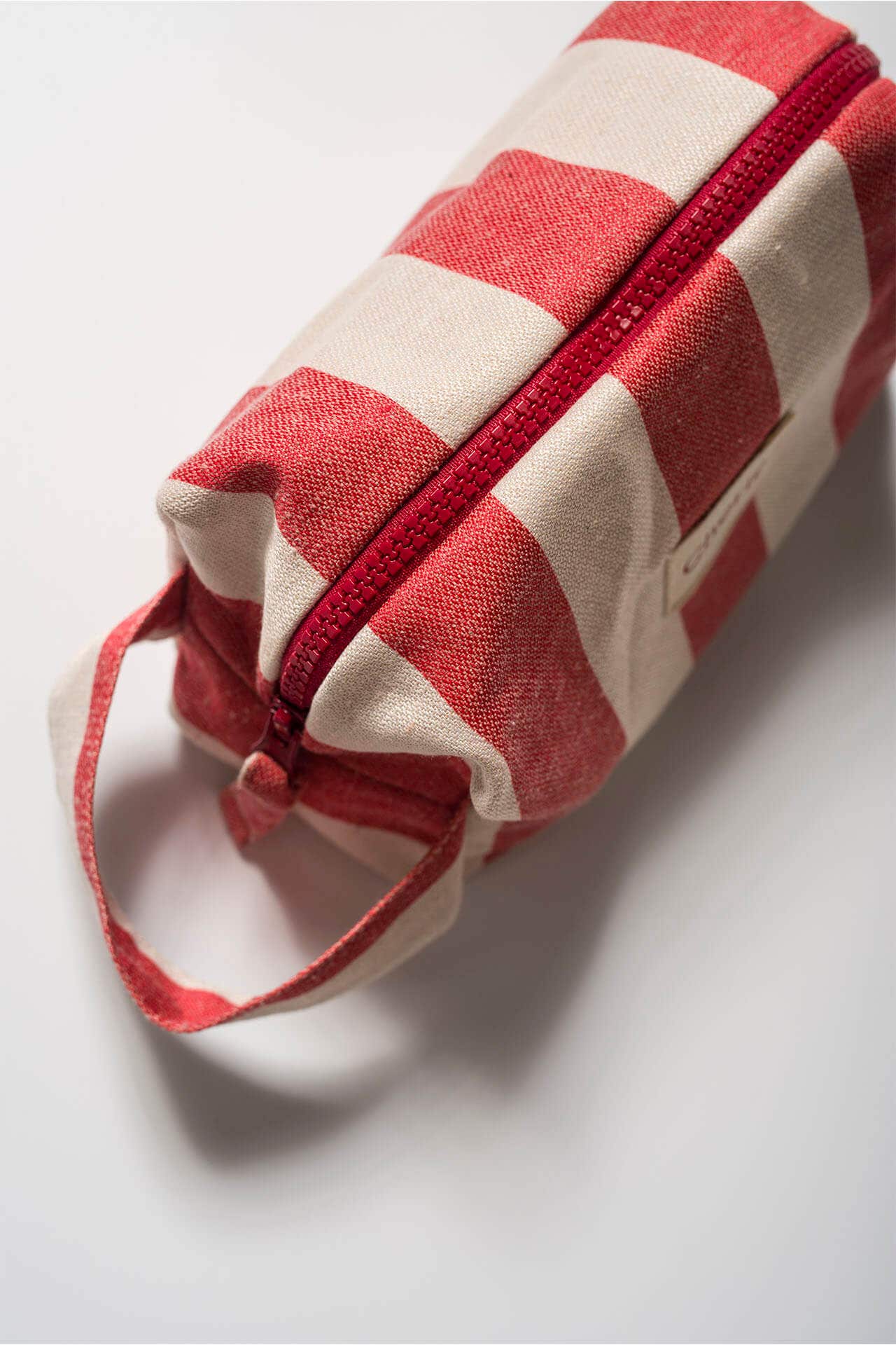 Necessaire Com Alça Listrada - Vermelha