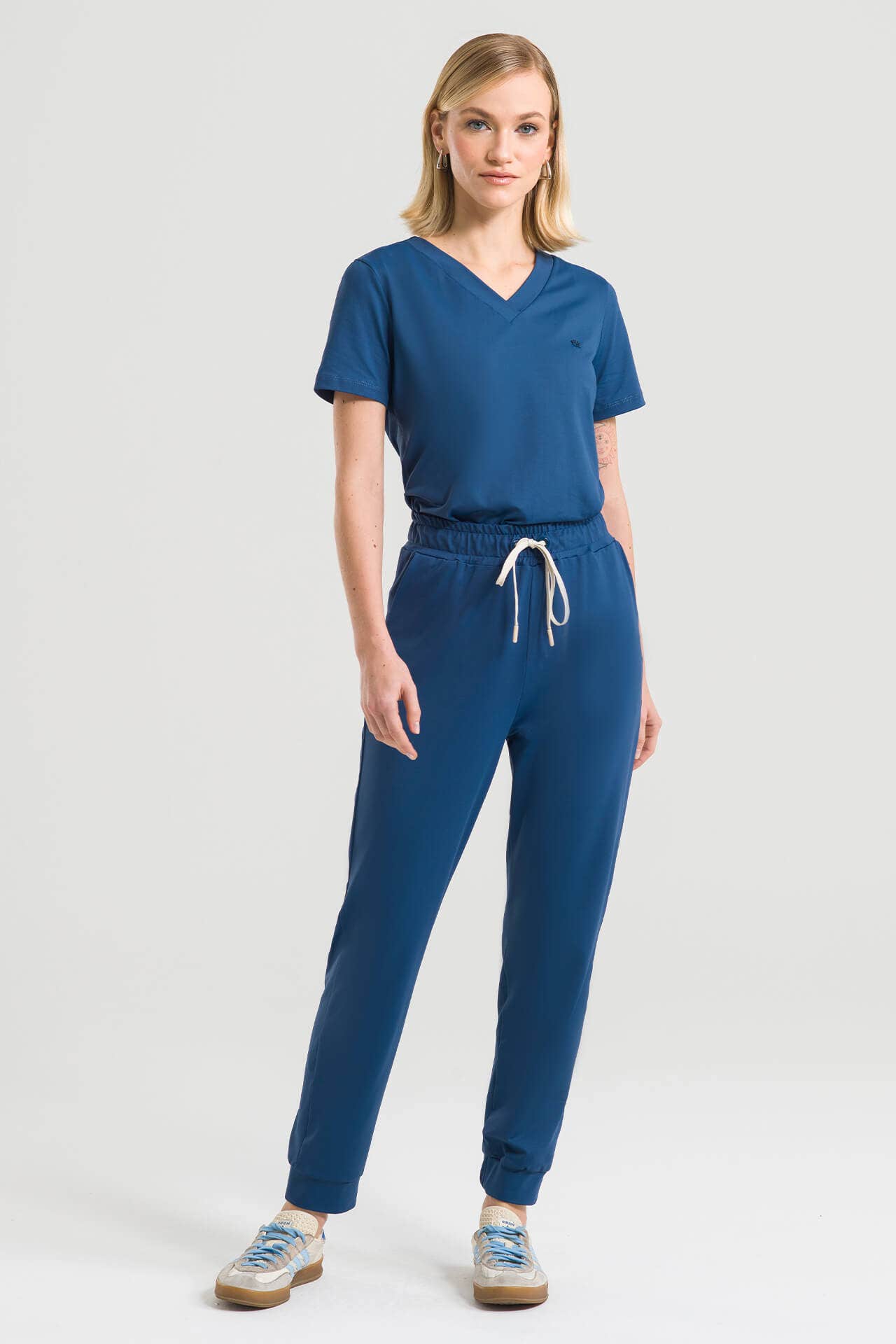 Scrub Feminino Active - Azul Navy