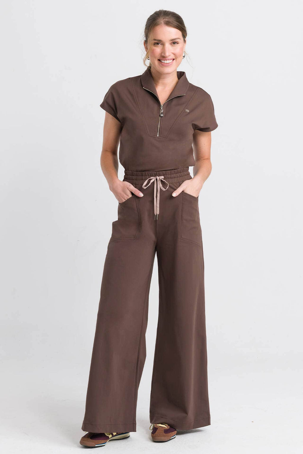 Scrub Feminino Only - Marrom