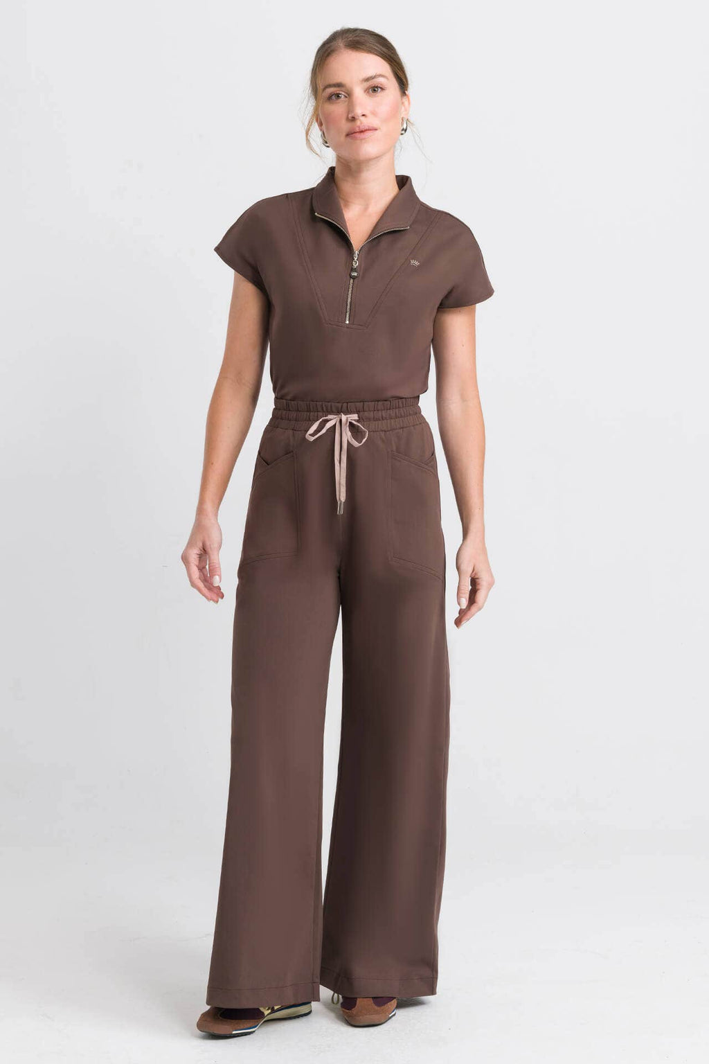 Scrub Feminino Only - Marrom