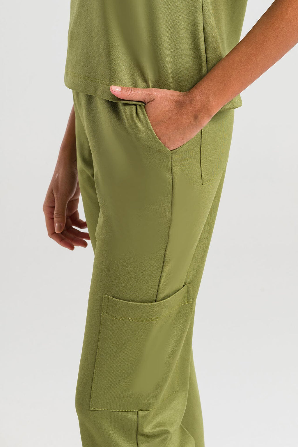 Scrub Feminino Soft - Verde Militar
