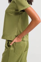 Scrub Feminino Soft - Verde Militar