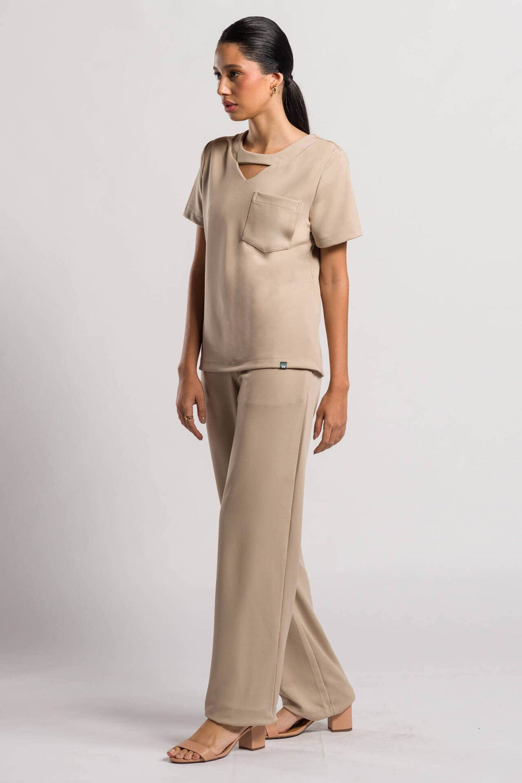 Scrub Feminino Life Style - Bege
