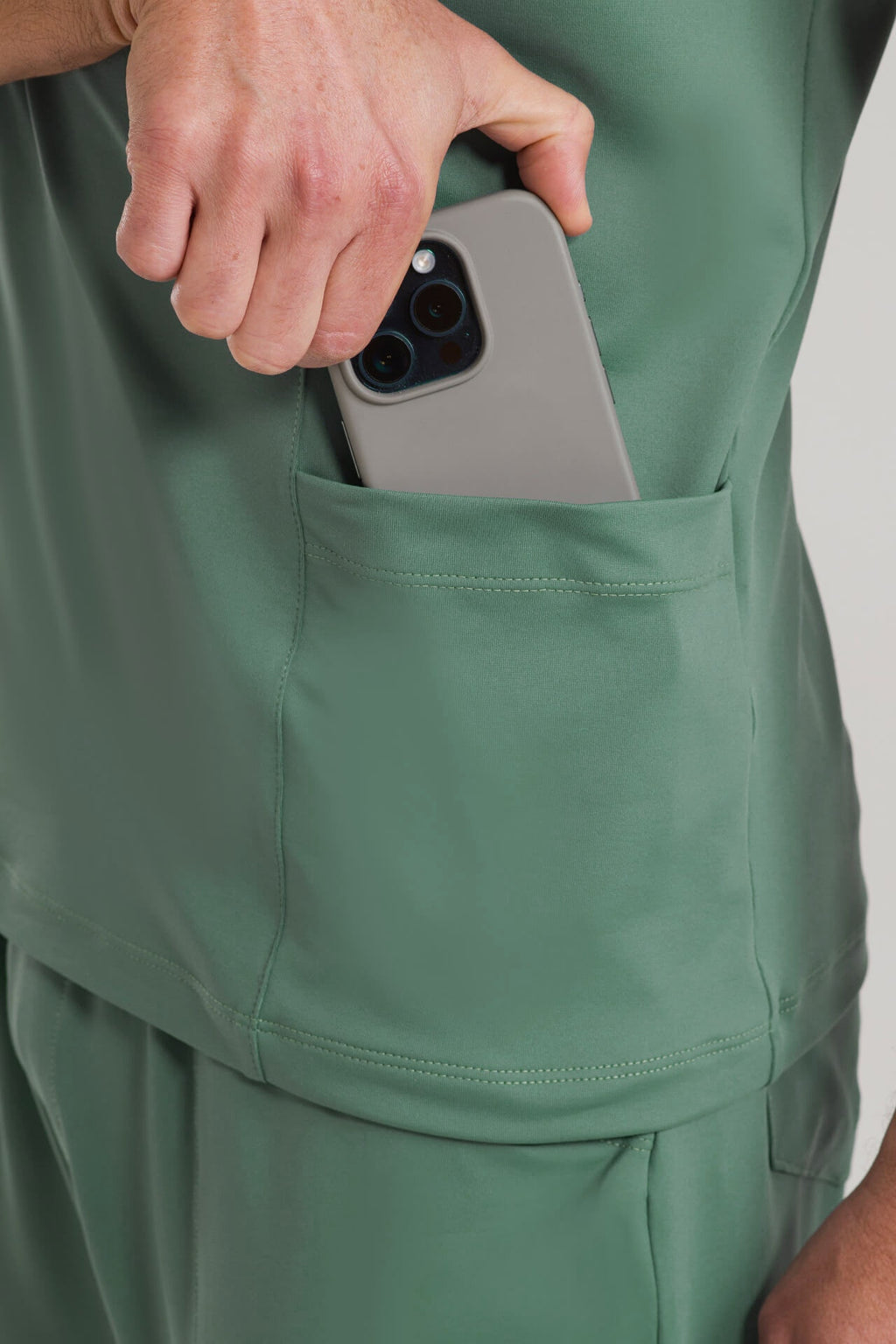 Scrub Masculino Coach - Verde Hero
