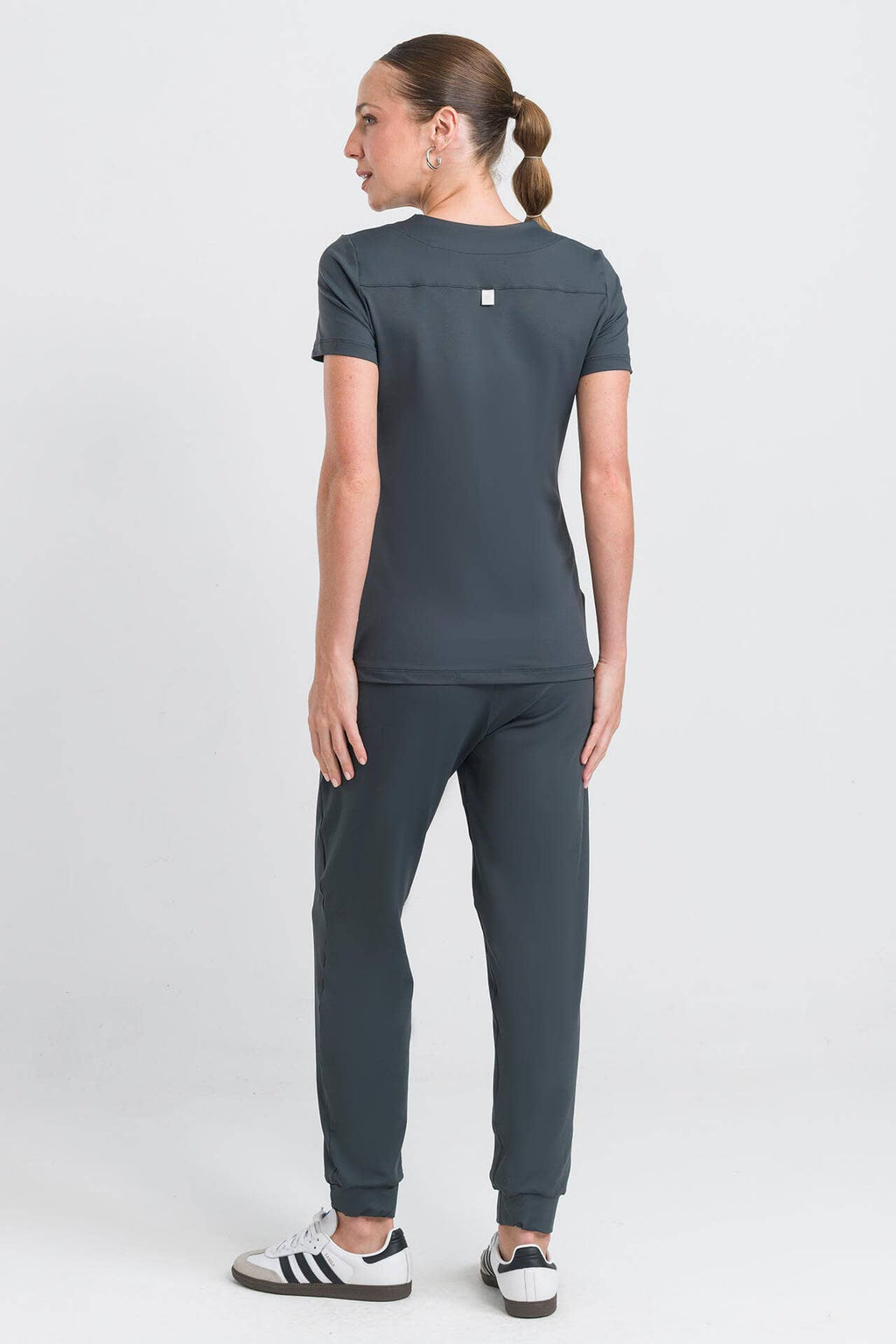 Scrub Feminino Active - Cinza Chumbo