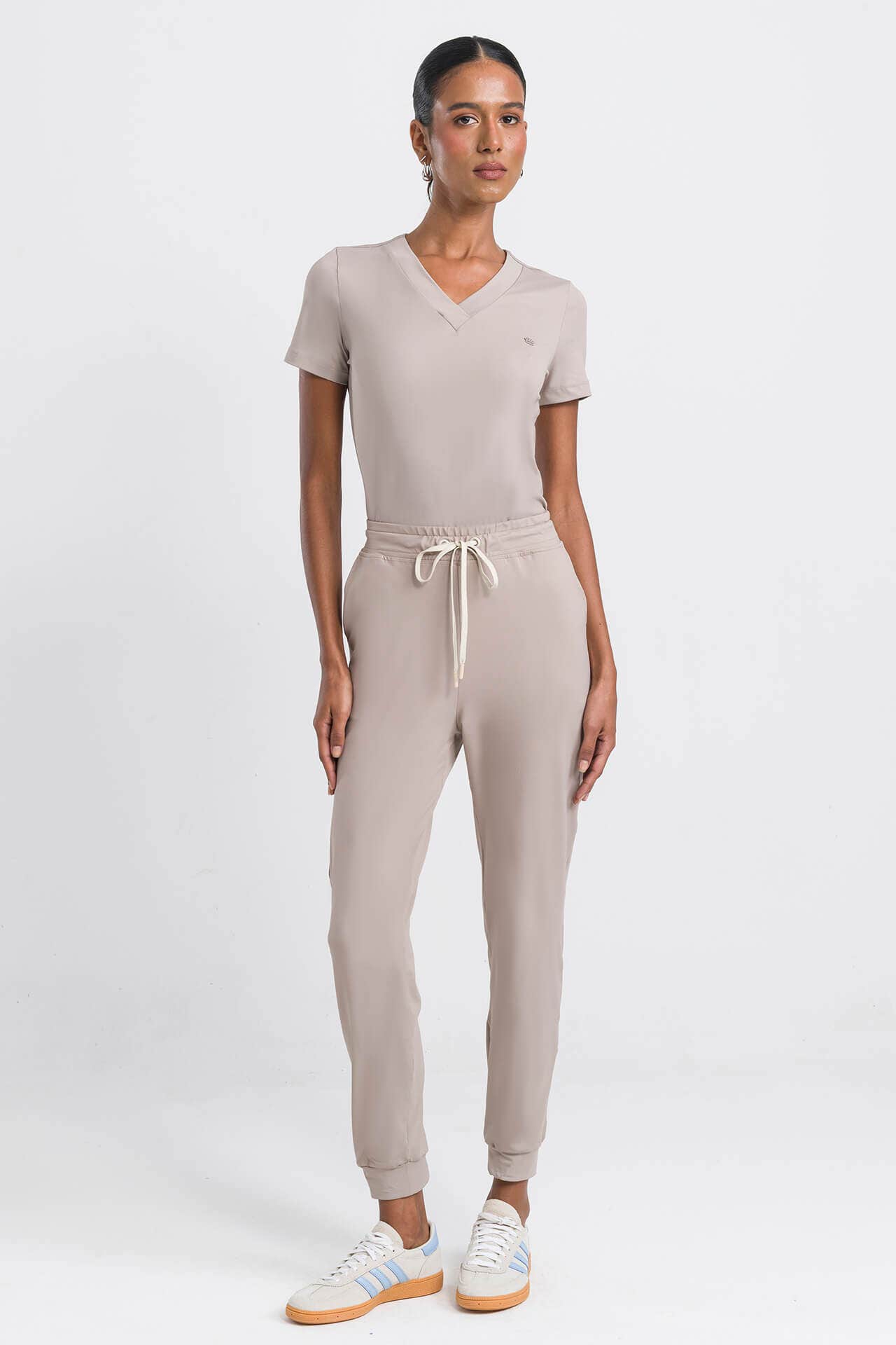 Scrub Feminino Active - Fendi