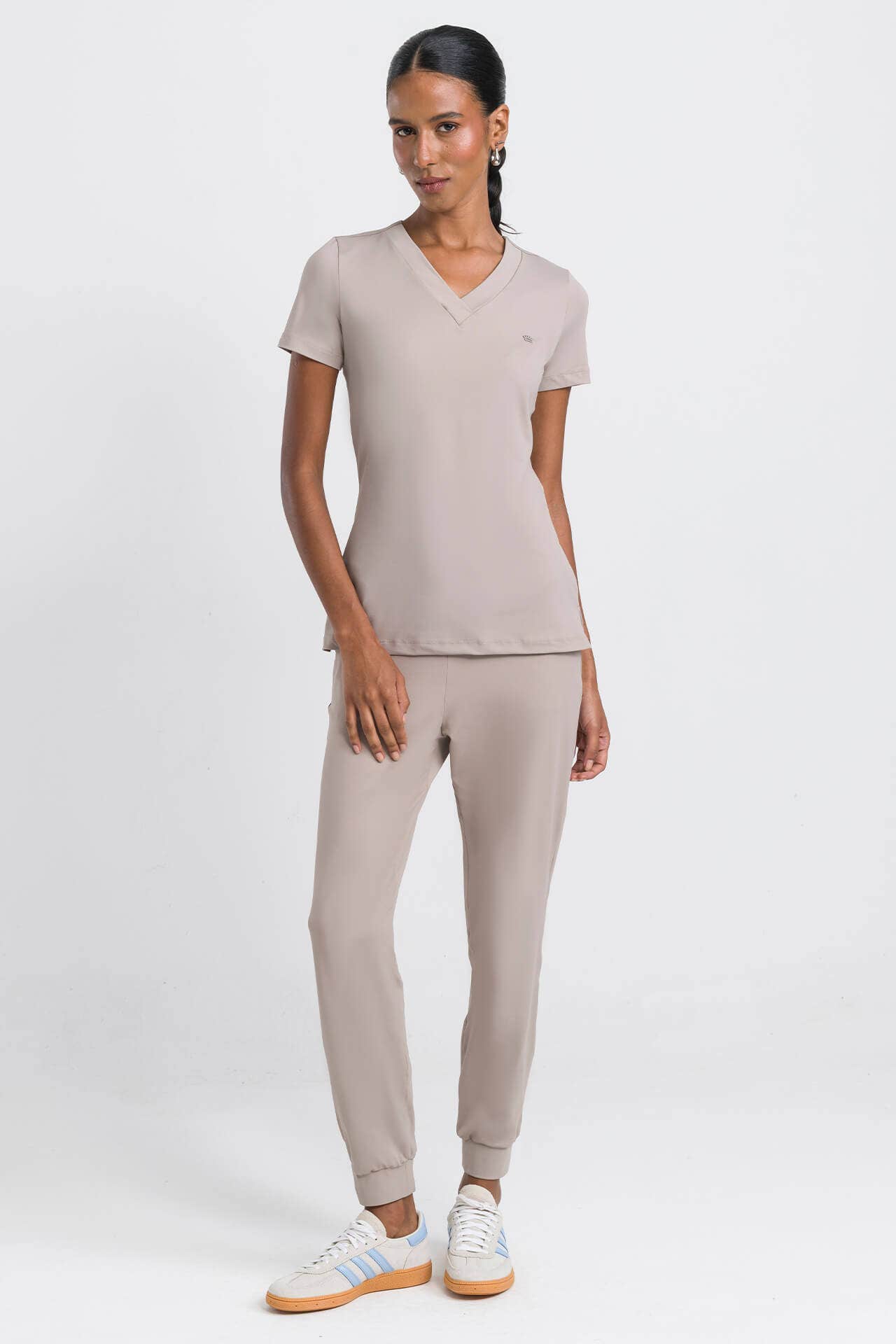 Scrub Feminino Active - Fendi