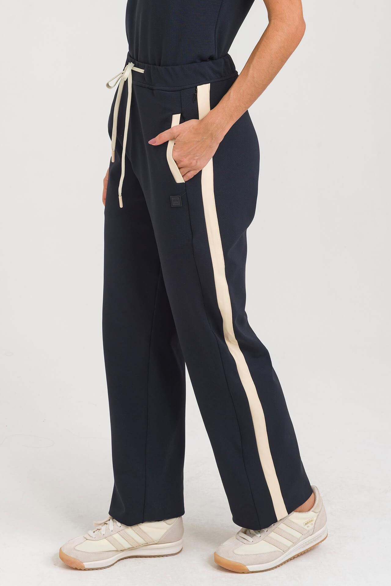 Scrub Feminino Bold - Preto