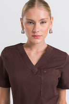 Scrub Feminino Lab - Marrom